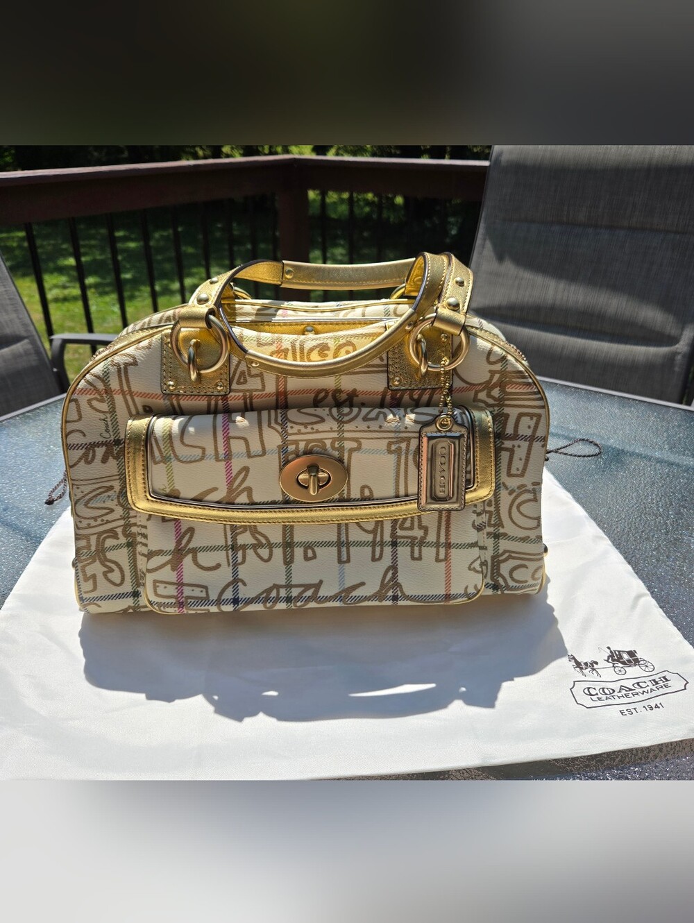 Vintage F13186 Coach Cream Satchel with Gold Trim and Multicolor Script - Picture 2 of 16